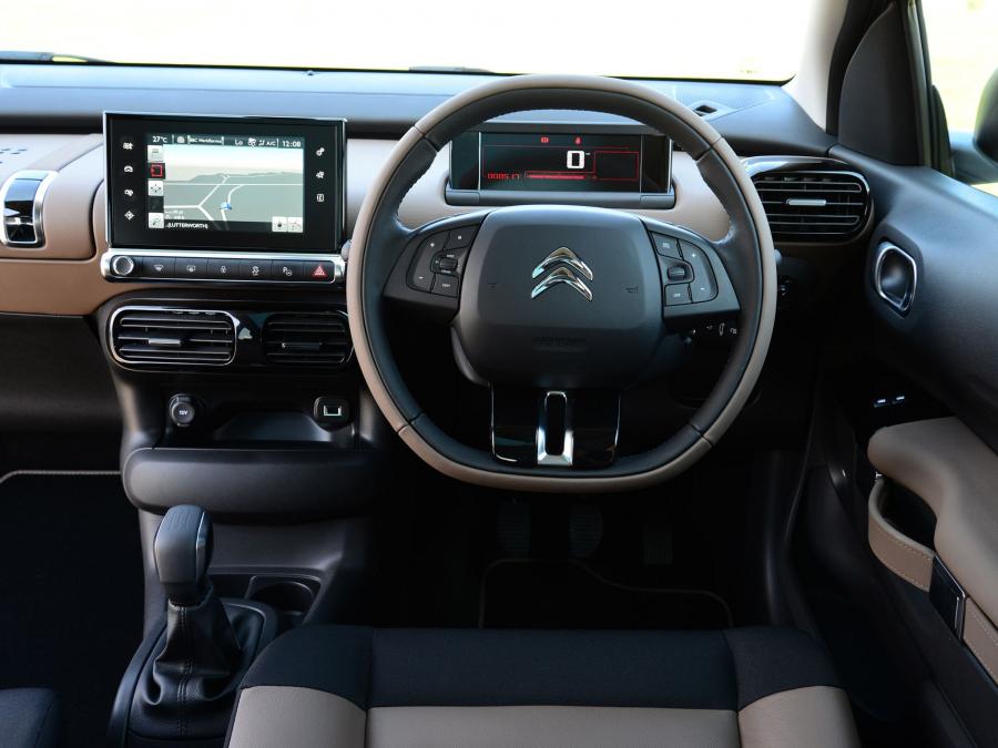  Citroen C4 Cactus 2014 года  (UK) (фото 3 из 44)